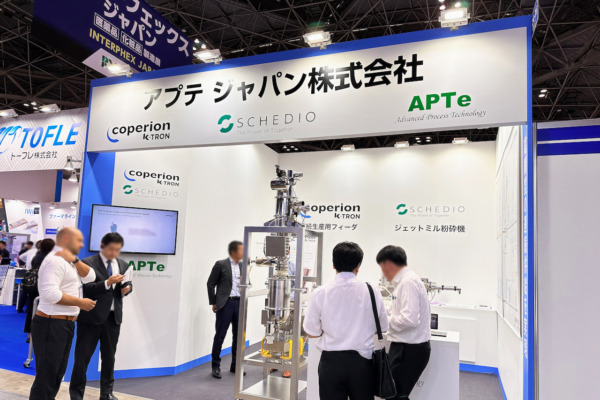 展示会ブース