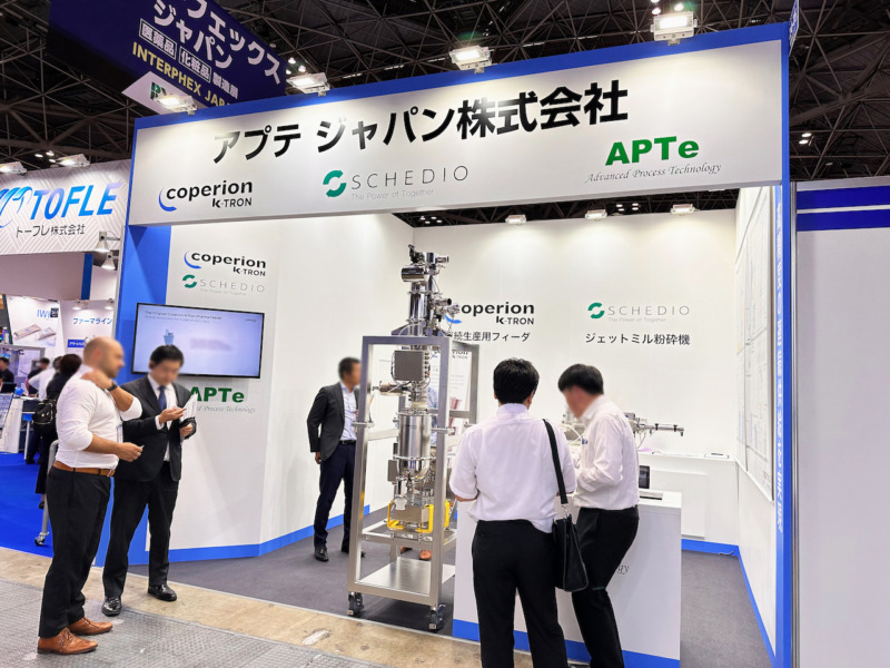 展示会ブース