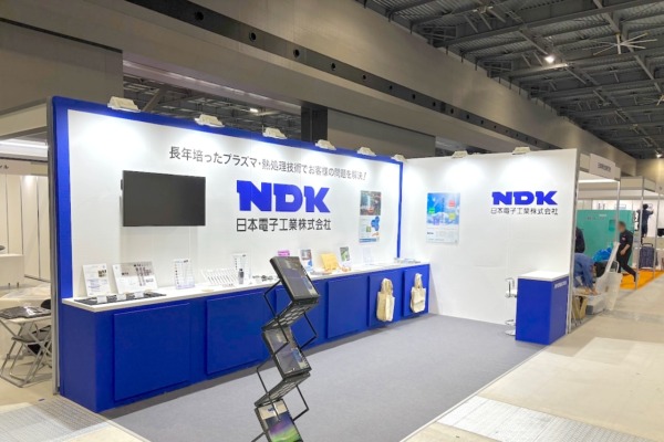 展示会ブース