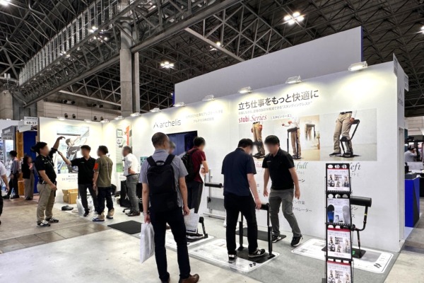 展示会ブース